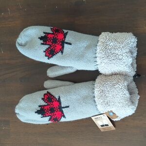 🍁Plaid Canada Flag Grey Mittens